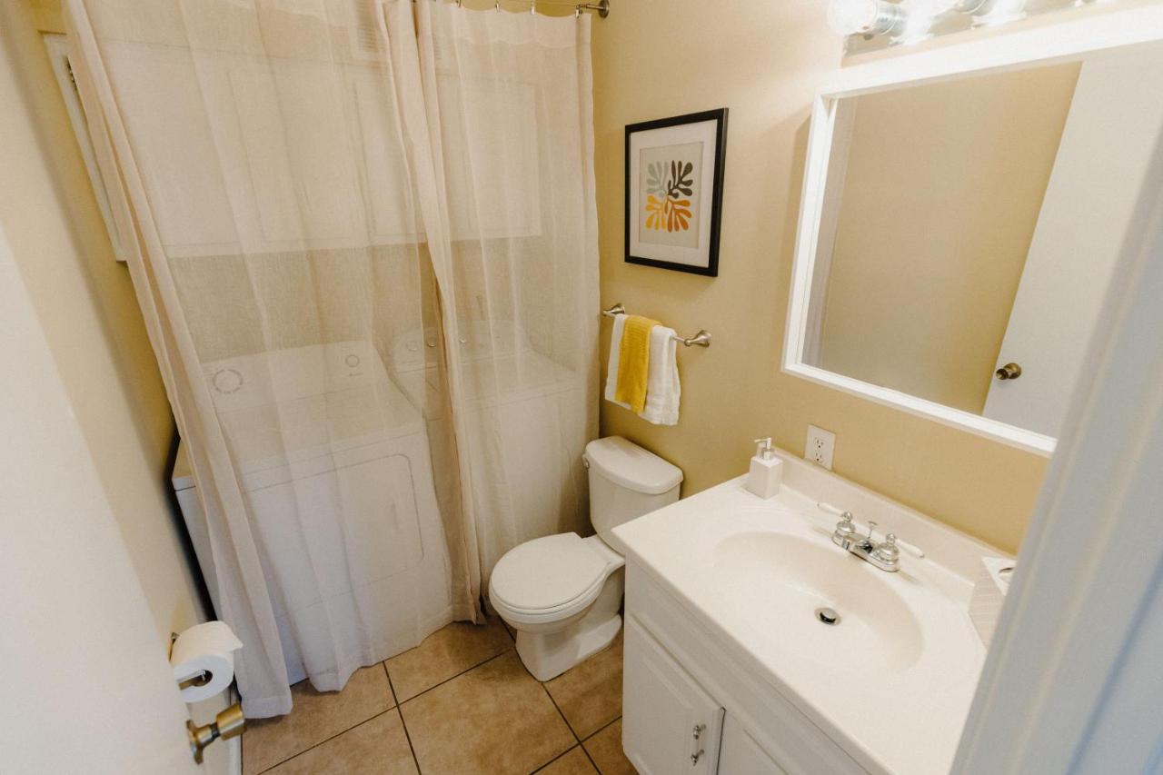 Centrally Located 3Br Overton Square Fast Wifi Free Parking Yes Pets メンフィス エクステリア 写真